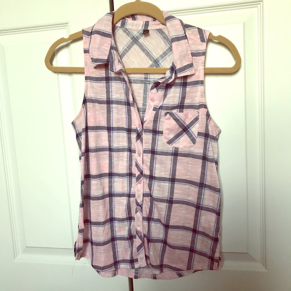 Plaid top